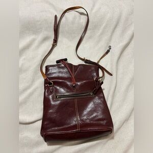 Elegant Brown Leather Shoulder Bag